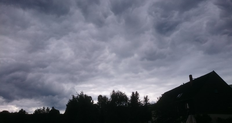 Bild Altostratus mamma Wolken 20190709