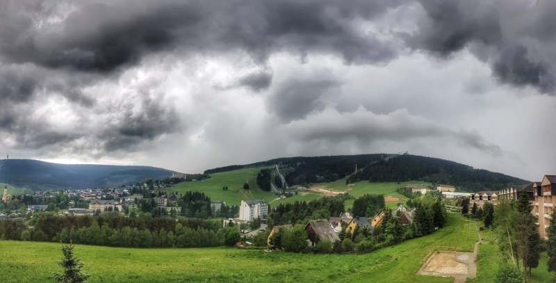 Bild2 Wolkenentwicklung Othal 20190606